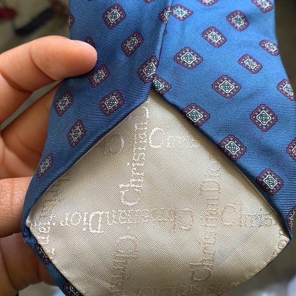 Assorted neck ties but all 6! - Picture 2 of 7